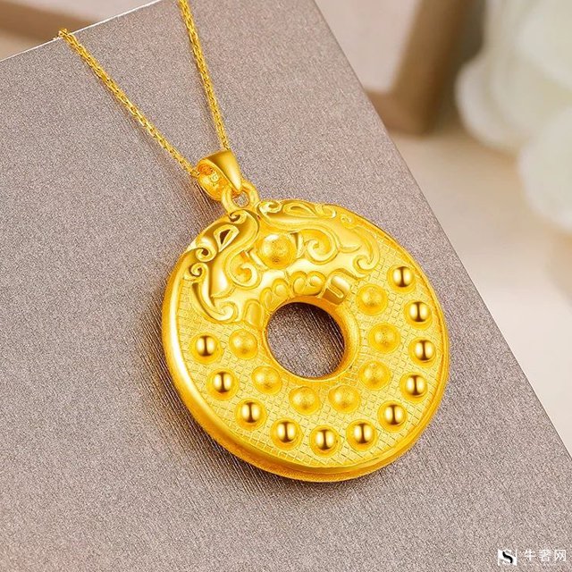 首飾回收算黃金價格嘛_黃金首飾回收價格會扣多少_黃金首飾回收價格怎么算