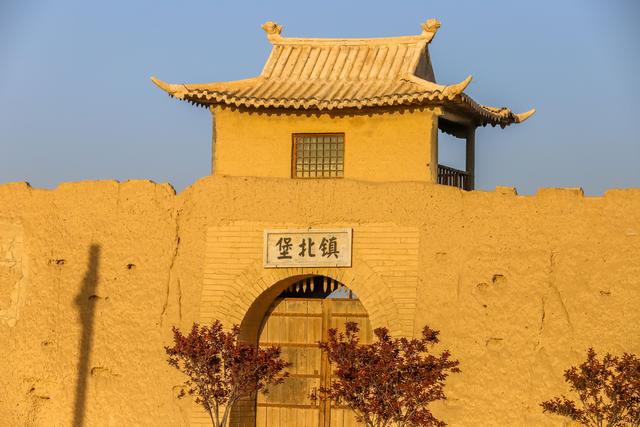 銀川西部影視城旅游攻略_銀川西部影視城開(kāi)放時(shí)間_銀川西部影視城好玩嗎