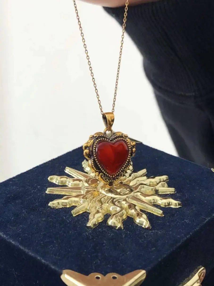 足金飾品3d金工藝_足金掛墜3d工藝是黃金嗎_足金3d工藝值得買嗎