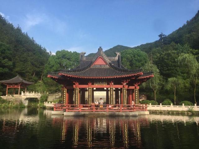 雁蕩山風光圖片_雁蕩山風景區住宿攻略_雁蕩山風光片