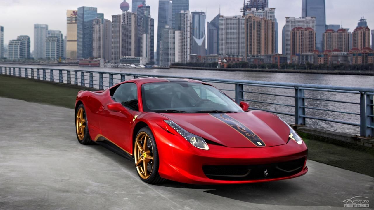 法拉利黃金戰(zhàn)車(chē)怎么畫(huà)_黃金法拉利_法拉利黃金跑車(chē)多少錢(qián)